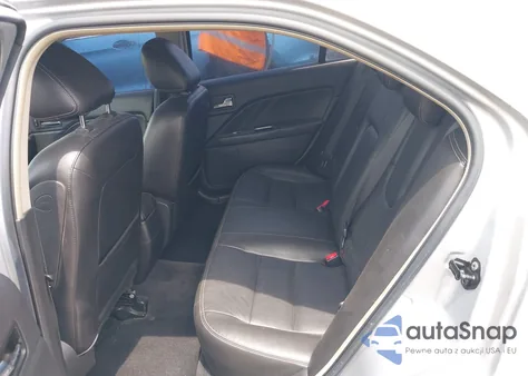 2010 Ford Fusion Sport z USA, uszkodzony, nr VIN 3FAHP0KCXAR165213